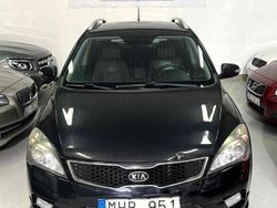 Svart Begagnad 2012 Kia Ceed Sportswagon Premium Kombi | 34 899 kr (Marknadspris)