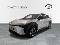 Silver Begagnad 2023 Toyota bZ4X Premium SUV | 399 000 kr (Marknadspris)