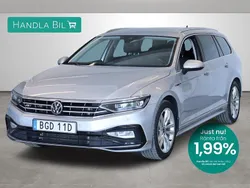 Silver Begagnad 2022 VW Passat R-line Kombi | 319 900 kr (Marknadspris)