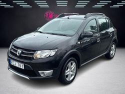 Svart Begagnad 2013 Dacia Sandero Stepway Halvkombi | 54 900 kr (Dyr)