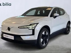 Vit Begagnad 2024 Volvo EX30 Core SUV | 329 900 kr