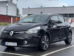 Svart Begagnad 2016 Renault Clio IV Halvkombi | 67 000 kr (Bra pris)