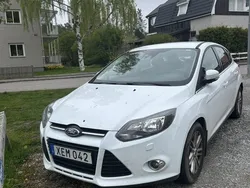 Vit Begagnad 2014 Ford Focus Titanium Halvkombi | 79 000 kr (Bra pris)