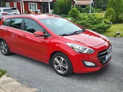 Röd Begagnad 2016 Hyundai i30 Kombi | 89 000 kr (Bra pris)