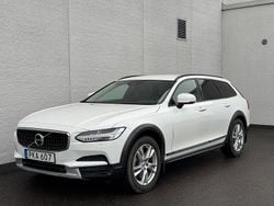 Vit Begagnad 2017 Volvo V90 CC Business Edition Kombi | 187 000 kr (Marknadspris)