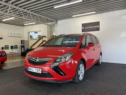 Röd Begagnad 2012 Opel Zafira Tourer Business Minibuss | 84 900 kr (Marknadspris)