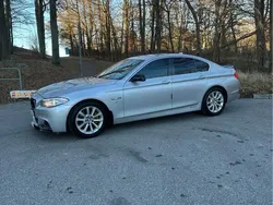 Grå Begagnad 2013 BMW 520 Sedan | 119 900 kr (Bra pris)