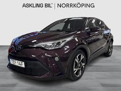 Lila Begagnad 2022 Toyota C-HR Edition SUV | 274 000 kr (Marknadspris)