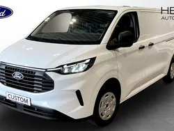 Vit (white) Ny 2025 Ford Transit Custom Trend Van | 587 375 kr (Marknadspris)