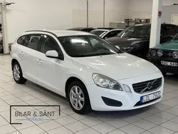 Vit Begagnad 2010 Volvo V60 Kombi | 57 900 kr (Lite dyr)