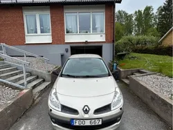 Grå Begagnad 2007 Renault Clio R.S. Halvkombi | 25 000 kr (Bra pris)