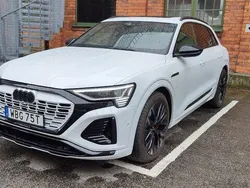 Vit Begagnad 2024 Audi Q8 e-tron S-Line SUV | 729 000 kr (Superpris)