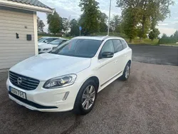 Vit Begagnad 2014 Volvo XC60 Summum SUV | 125 000 kr (Lite dyr)