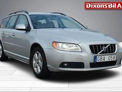Ljusgrå Begagnad 2007 Volvo V70 Momentum Kombi | 55 000 kr (Marknadspris)