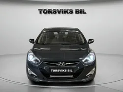 Grå Begagnad 2011 Hyundai i40 Sedan | 102 900 kr (Marknadspris)