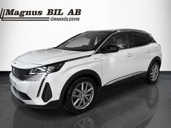 Vit Begagnad 2021 Peugeot 3008 GT SUV | 279 900 kr (Marknadspris)