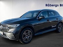 Grå Begagnad 2025 Mercedes GLC300 AMG line SUV | 729 800 kr