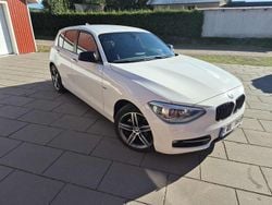 Vit Begagnad 2012 BMW 116 Sport Line Halvkombi | 85 000 kr (Marknadspris)