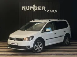Vit Begagnad 2013 VW Touran Cross Minibuss | 89 900 kr (Bra pris)