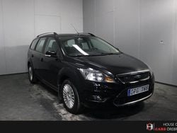 Svart Begagnad 2009 Ford Focus Titanium Kombi | 32 900 kr (Marknadspris)