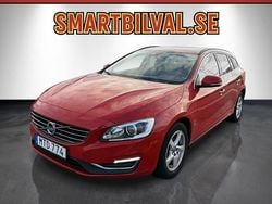 Röd Begagnad 2015 Volvo V60 Momentum Kombi | 119 900 kr (Marknadspris)