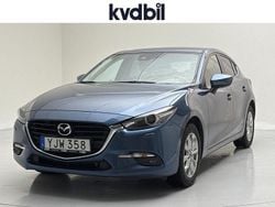Blå Begagnad 2017 Mazda 3 Halvkombi | 149 900 kr (Marknadspris)
