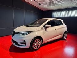 Vit Begagnad 2020 Renault Zoe Play Halvkombi | 174 900 kr (Marknadspris)