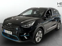 Svart (black) Begagnad 2022 Kia e-Niro Advance SUV | 289 900 kr (Marknadspris)