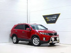 Röd Begagnad 2013 Kia Sorento Comfort SUV | 148 900 kr (Marknadspris)