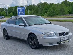 Ljusgrå Begagnad 2004 Volvo S80 Sedan | 49 900 kr (Dyr)