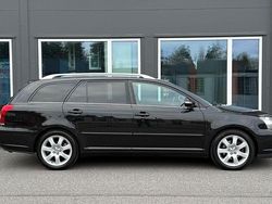 Svart Begagnad 2008 Toyota Avensis Kombi | 54 900 kr (Dyr)