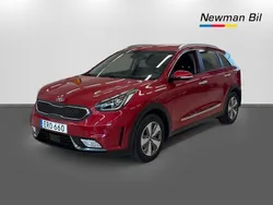 Röd Begagnad 2018 Kia Niro Advance SUV | 169 700 kr (Bra pris)