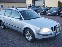 Silver Begagnad 2005 VW Passat Kombi | 32 900 kr (Marknadspris)