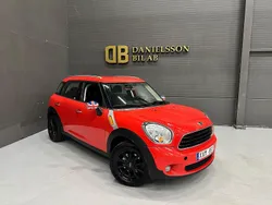 Röd Begagnad 2011 Mini One Countryman Salt SUV | 89 800 kr (Marknadspris)