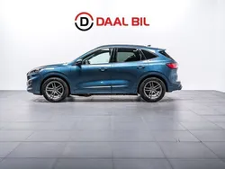 Blå Begagnad 2020 Ford Kuga ST-Line SUV | 218 700 kr (Bra pris)