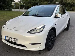 Vit Begagnad 2021 Tesla Model Y Long Range SUV | 310 000 kr