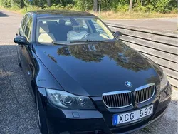 Svart Begagnad 2006 BMW 325 Advantage Sedan | 65 000 kr (Marknadspris)