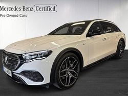 Vit Begagnad 2025 Mercedes E300 SUV | 799 000 kr (Lite dyr)
