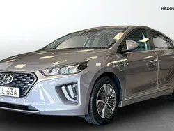 Grå (silver) Begagnad 2020 Hyundai Ioniq Premium Sedan | 174 900 kr (Marknadspris)