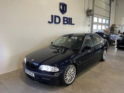 Mörkblå Begagnad 1999 BMW 328 M Sport Sedan | 34 900 kr