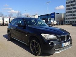 Svart Begagnad 2012 BMW X1 SUV | 105 000 kr (Marknadspris)