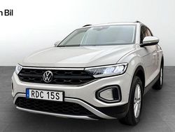 Grå Begagnad 2022 VW T-Roc Life SUV | 269 900 kr (Marknadspris)