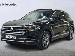 Svart Begagnad 2018 VW Touareg SUV | 409 900 kr (Marknadspris)