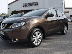 Brun (brun met) Begagnad 2016 Nissan Qashqai 360º SUV | 144 900 kr (Bra pris)
