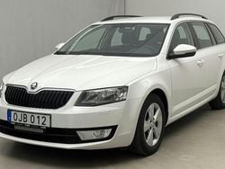 Vit Begagnad 2017 Skoda Octavia GreenLine Kombi | 105 000 kr (Bra pris)