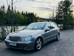 Begagnad 2004 Mercedes C180 Avantgarde Kombi | 20 000 kr (Marknadspris)