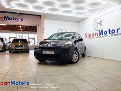 Svart Begagnad 2010 Renault Clio R.S. Halvkombi | 36 900 kr (Marknadspris)
