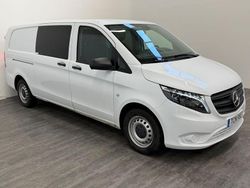 Vit Begagnad 2023 Mercedes Vito Van | 261 250 kr