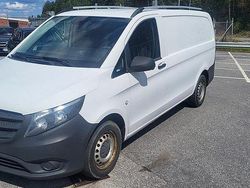 Vit Begagnad 2017 Mercedes Vito Minibuss | 109 900 kr