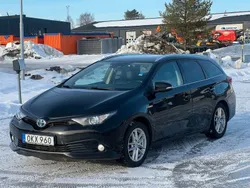 Svart Begagnad 2018 Toyota Auris Touring Sports Touch Kombi | 137 000 kr (Marknadspris)